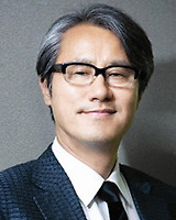 김태섭